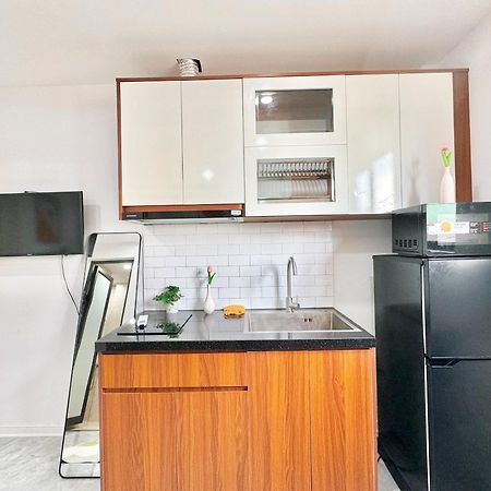 Modern & Comfy Apartment Ханой Екстер'єр фото