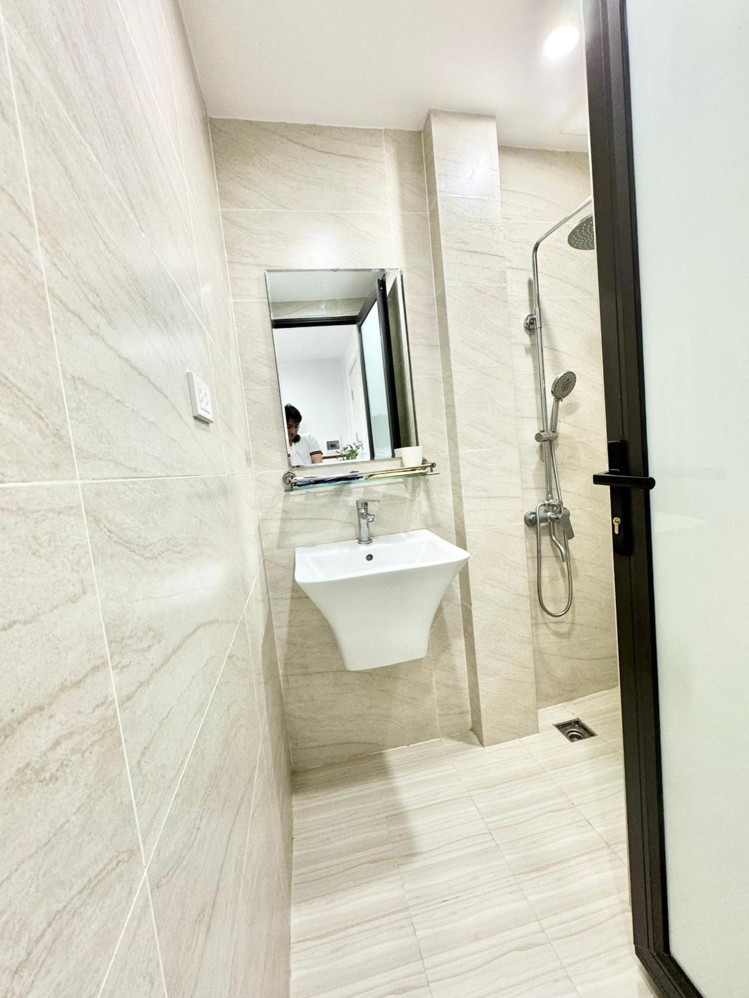 Modern & Comfy Apartment Ханой Екстер'єр фото